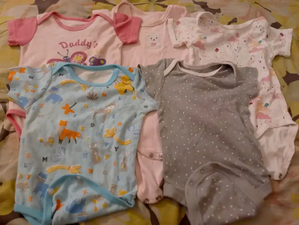 JUMPER BABY GIRL 0-6 BULAN