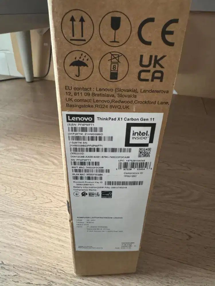Laptop High End LENOVO ThinkPad X1 Carbon G11 Bergaransi
