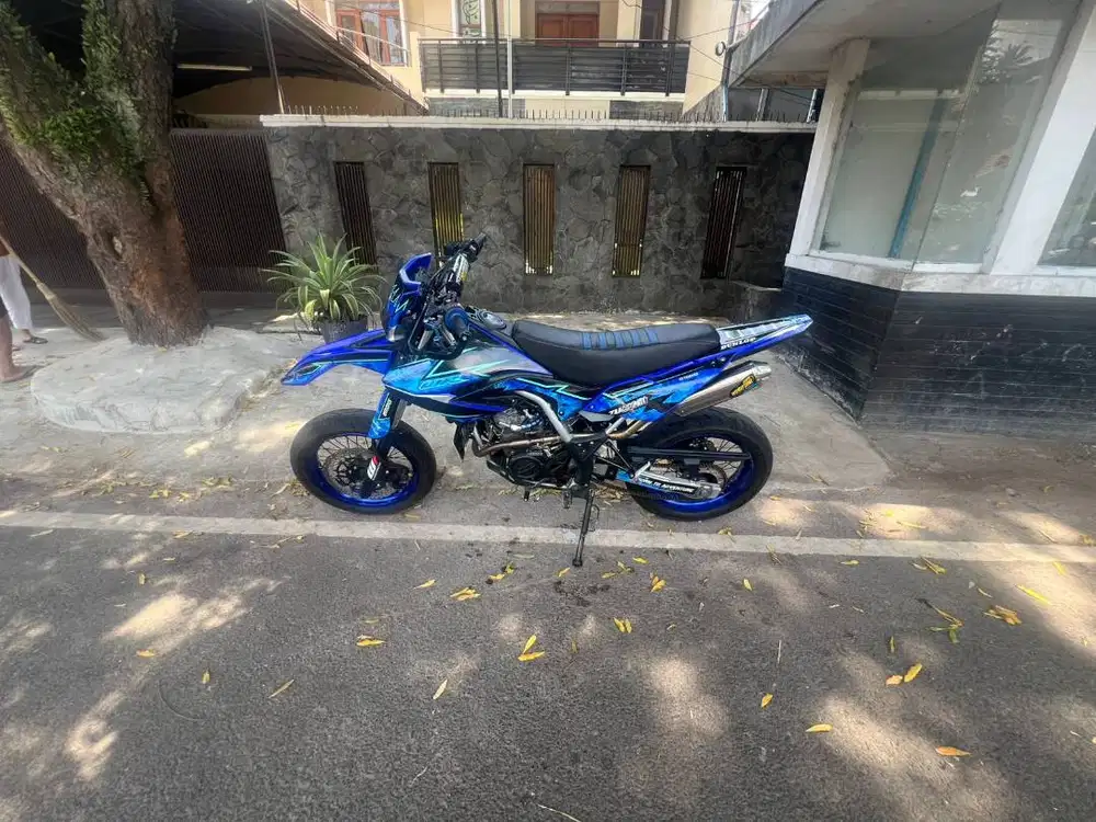Yamaha WR323232 biru thn 2022 akhir