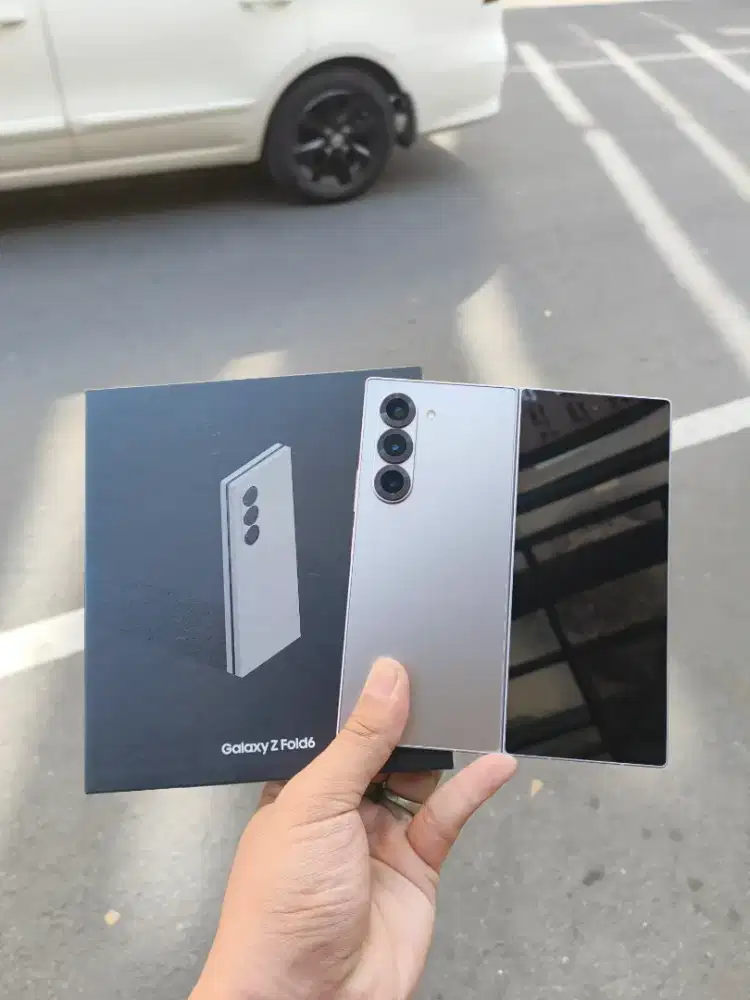 Samsung  Z Fold 6 512GB like new murah bergaransi