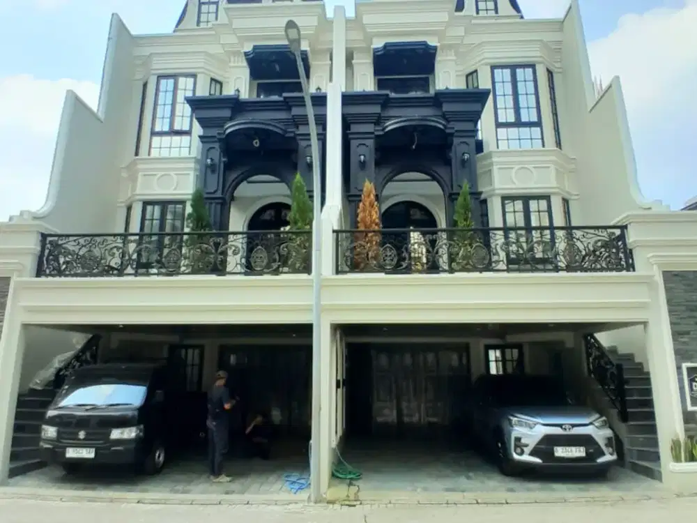 rumah bergaya eropa super mewah private pool