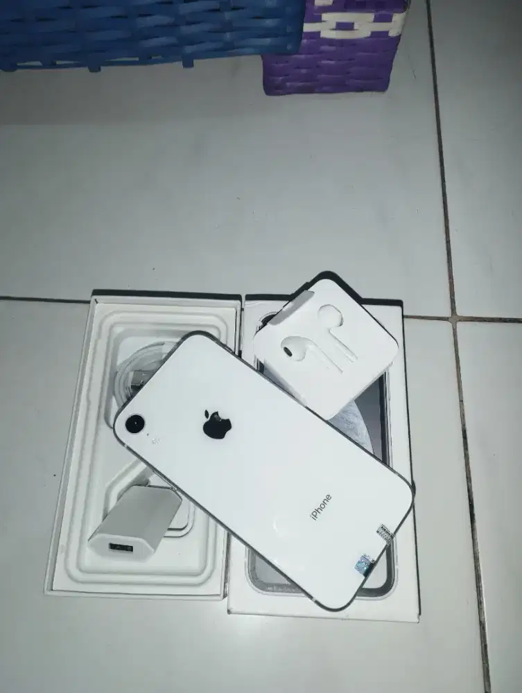 Iphone xr 64gb inter