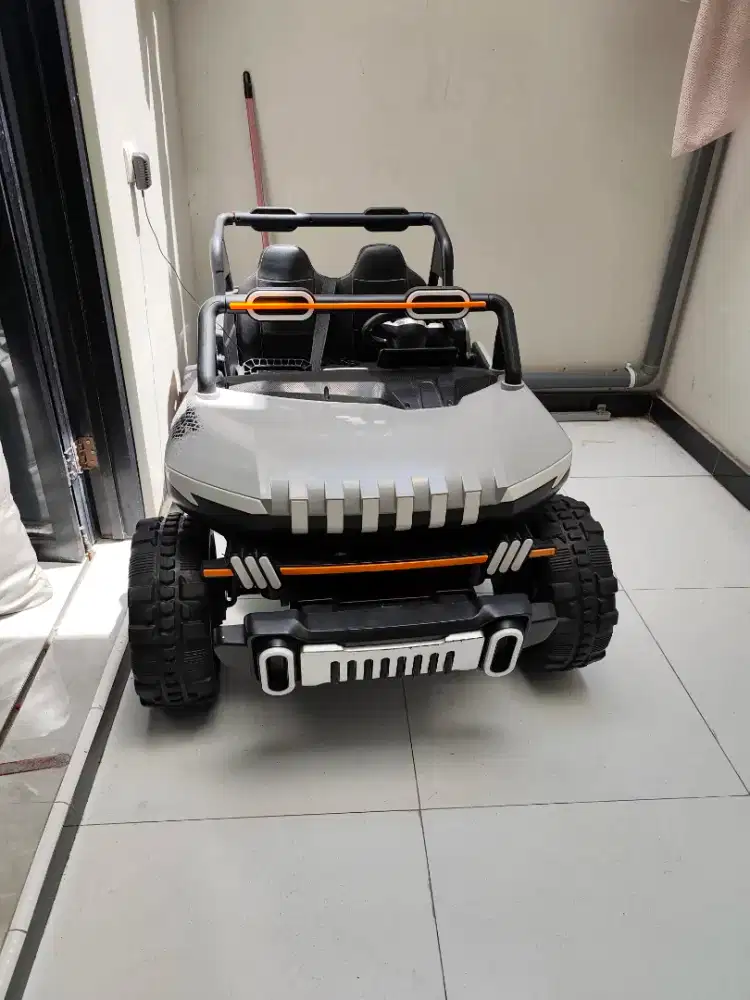 Mobil Aki anak anak