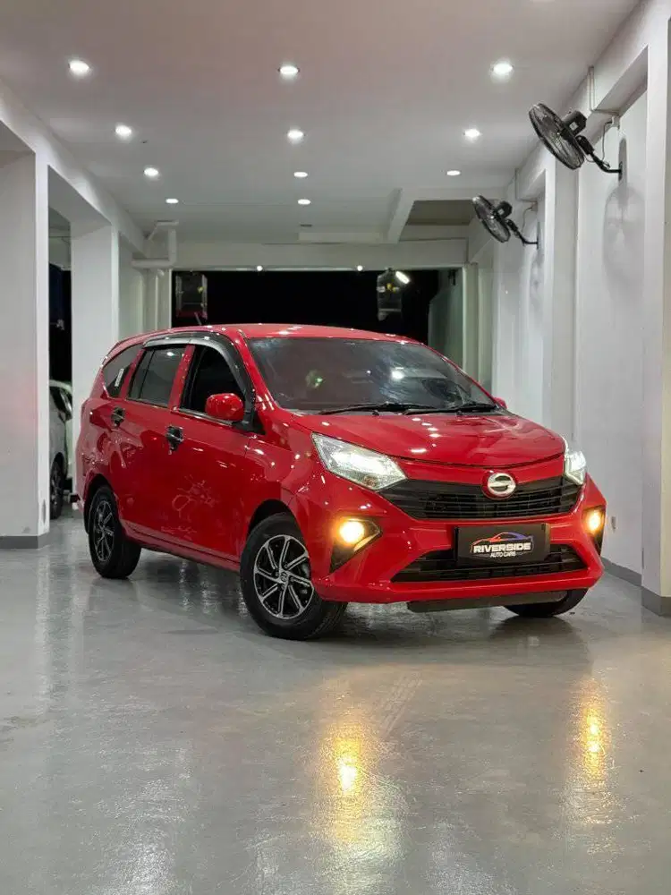 DAIHATSU SIGRA X 1.2 MANUAL 2021 MERAH KM 52RB PROMO DP 2 JUTA