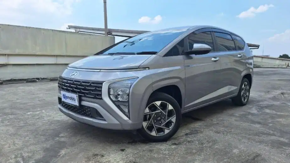 Promo Kredit Murah! Hyundai Stargazer 1.5 Style Bensin-AT 2023 ROF