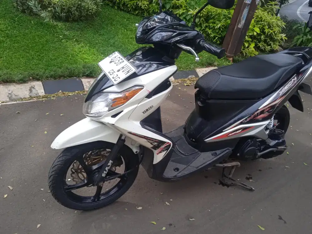 YAMAHA XEON 125 TAHUN 2010 PAJAK PANJANG