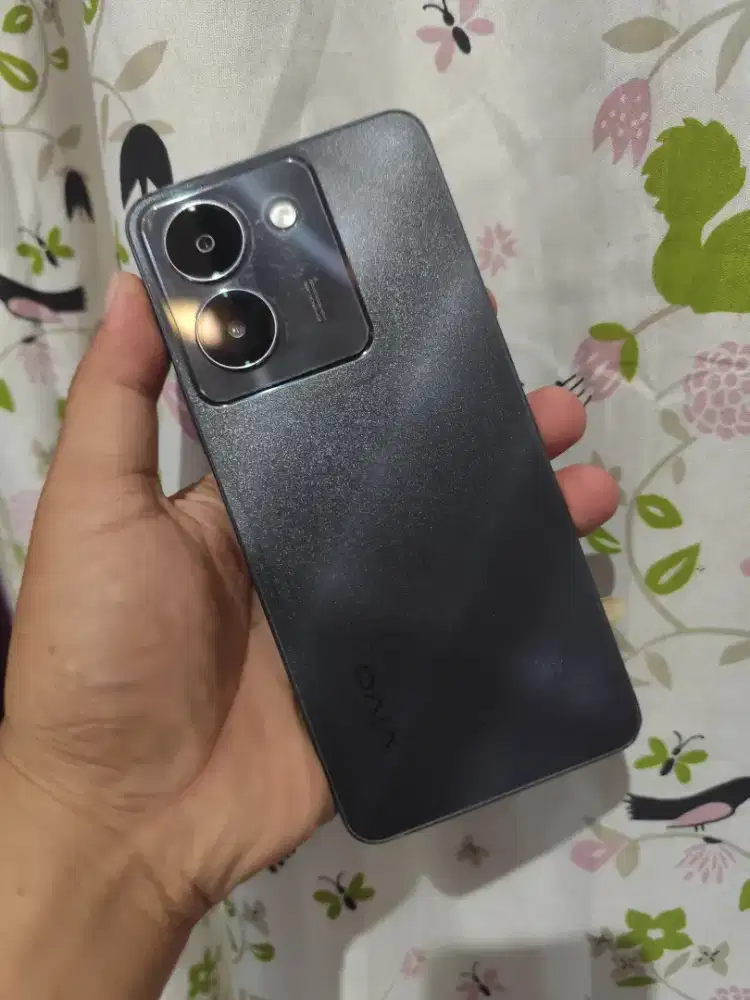 Vivo y36 8/256 hp saja