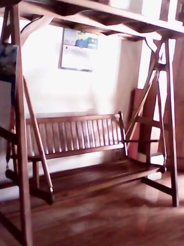Ayunan kayu jati