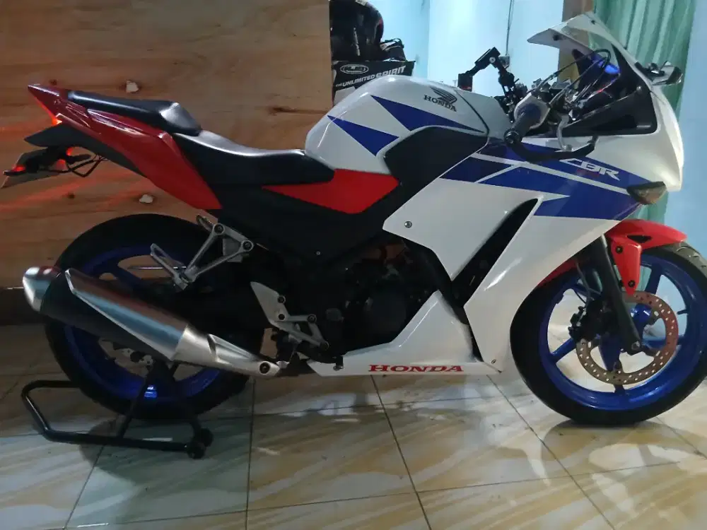 Cbr 150 r 2015 irit seperti beat