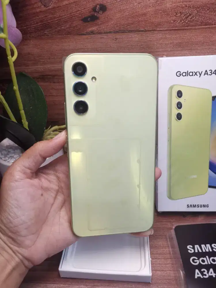 Samsung a44 5G 8/256 gb yellow mulus 99% fullset original garansi sein