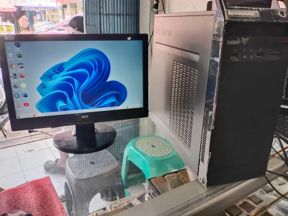 Komputer bekas kantor core i3 gen 4 ram 8gb vga 1gb layar 16inc wide