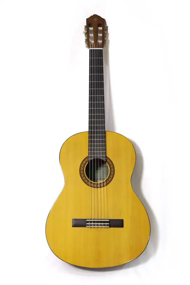 Yamaha C315 Classic Nylon Guitar Original