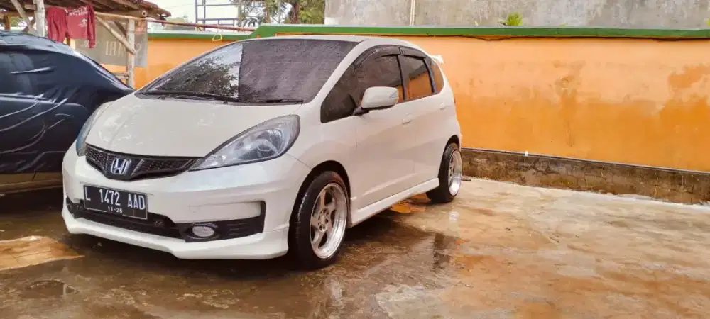 HONDA JAZZ RS 2012. MT