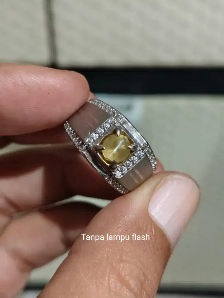 Natural Cat's Eye Chrysoberyl Srilanka
Tali Tajam
Memo MRI Ring Perak