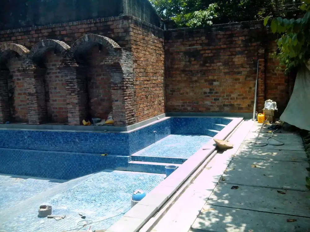 TUKANG BORONG KOLAM RENANG