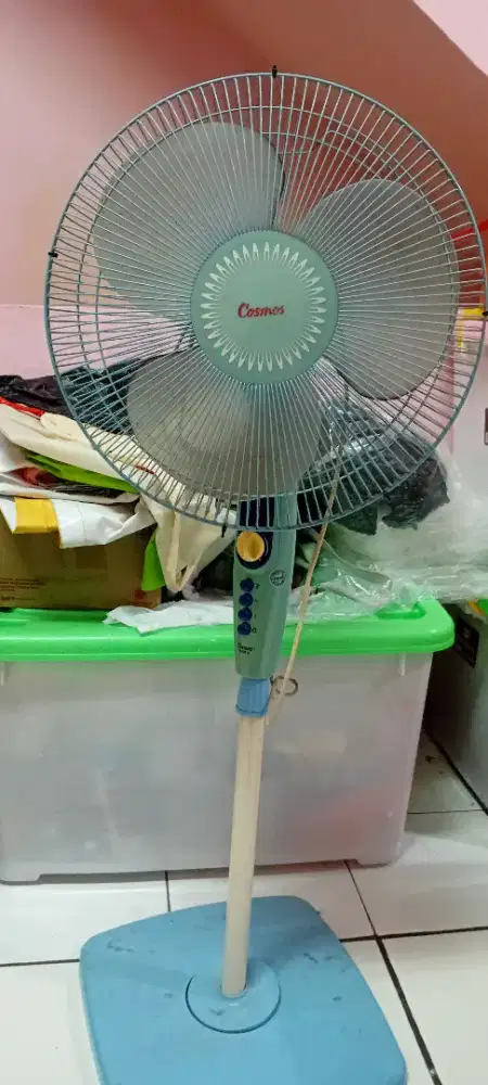 Di jual Kipas Angin Stand Fan Cosmos