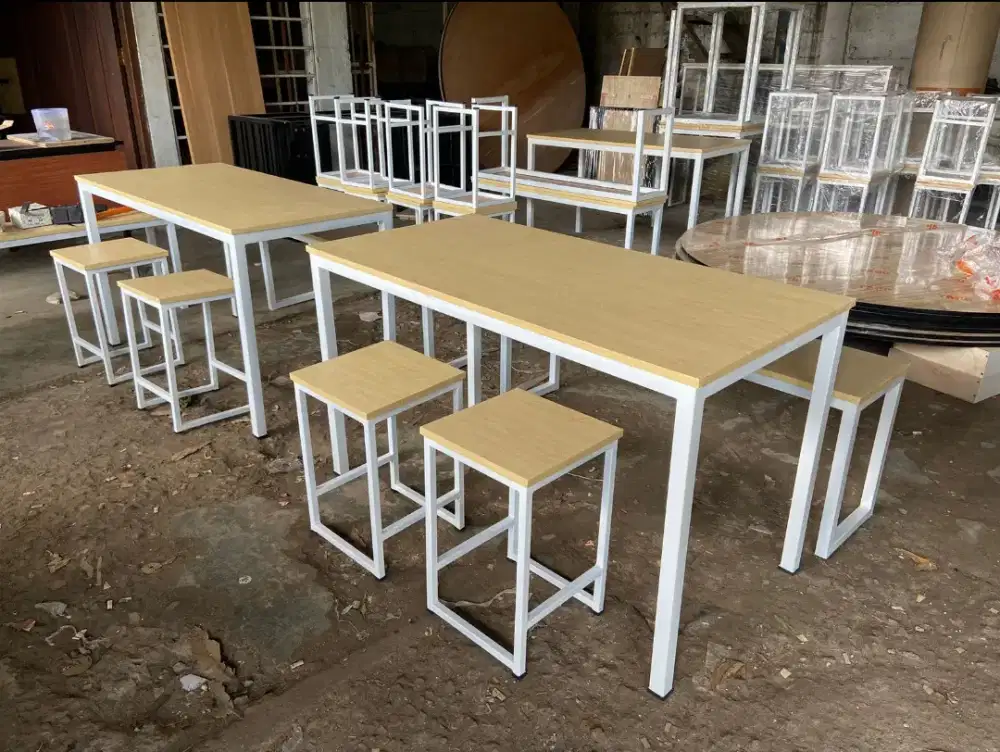 Furniture Depok Meja Warkop Set 1 Meja + 4 Kursi Kecil