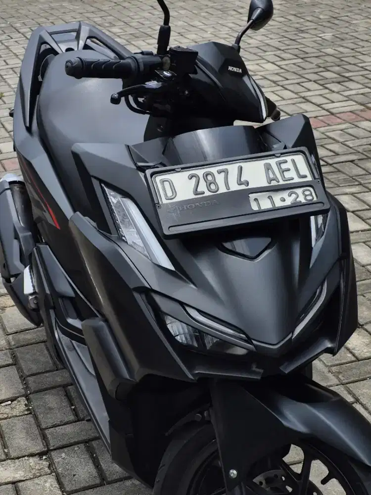 HONDA VARIO 160 CBS 2023 KM 31RB ASLI DP BISA 1JT AJA