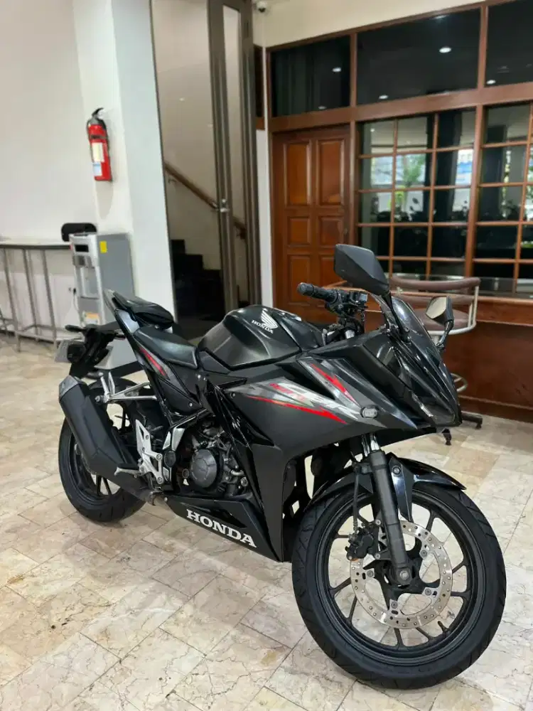 Honda CBR 150 R Tahun 2018