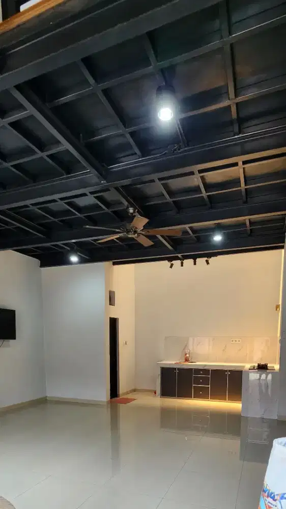 RUMAH KONTRAK  2 Lantai fasilitas lengkap (2 kamar tidur)