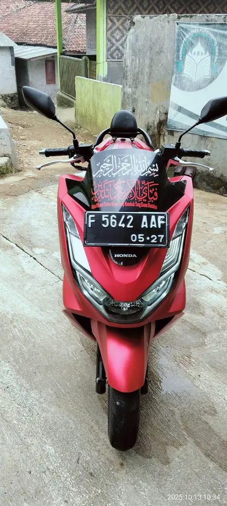 Honda pcx 2022.