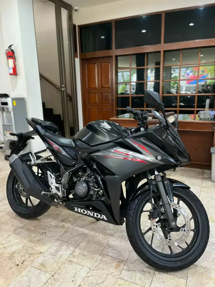 Honda CBR 150 R Tahun 2018