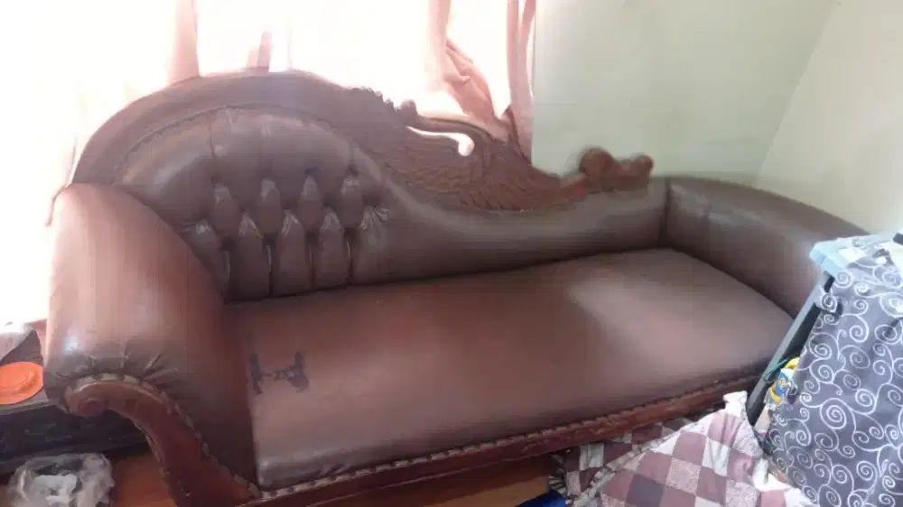 Kursi sofa angsa