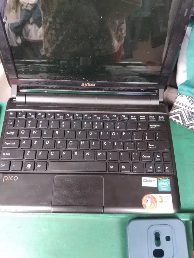 Di jual laptop casyo kompli jajer