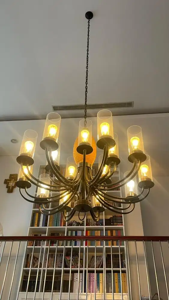Lampu hias chandellier