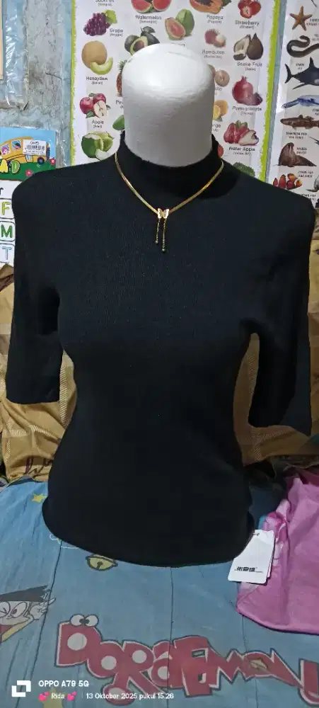 Atasan Wanita Hitam