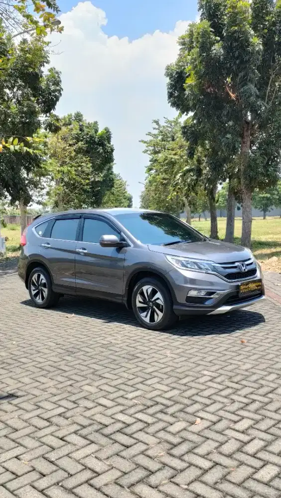 Honda CR-V 2.4 AT Tahun 2015 KM 60rban TDP 25juta
