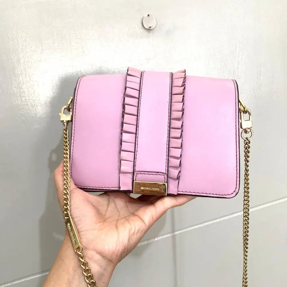 Preloved Tas Michael Kors Jade Ruffled Convertible Chain Crossbody