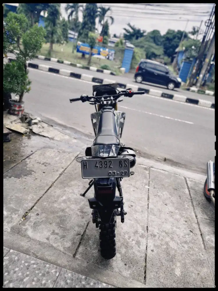 Honda CRF 150L Tahun 2022