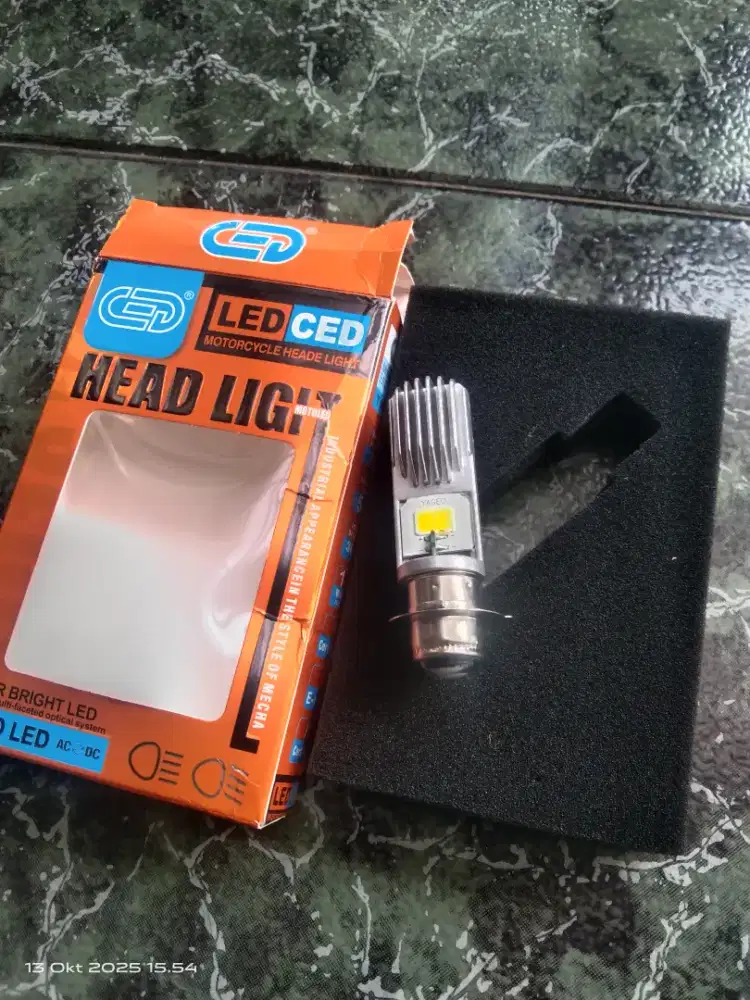 Lampu motor LED/CED H6