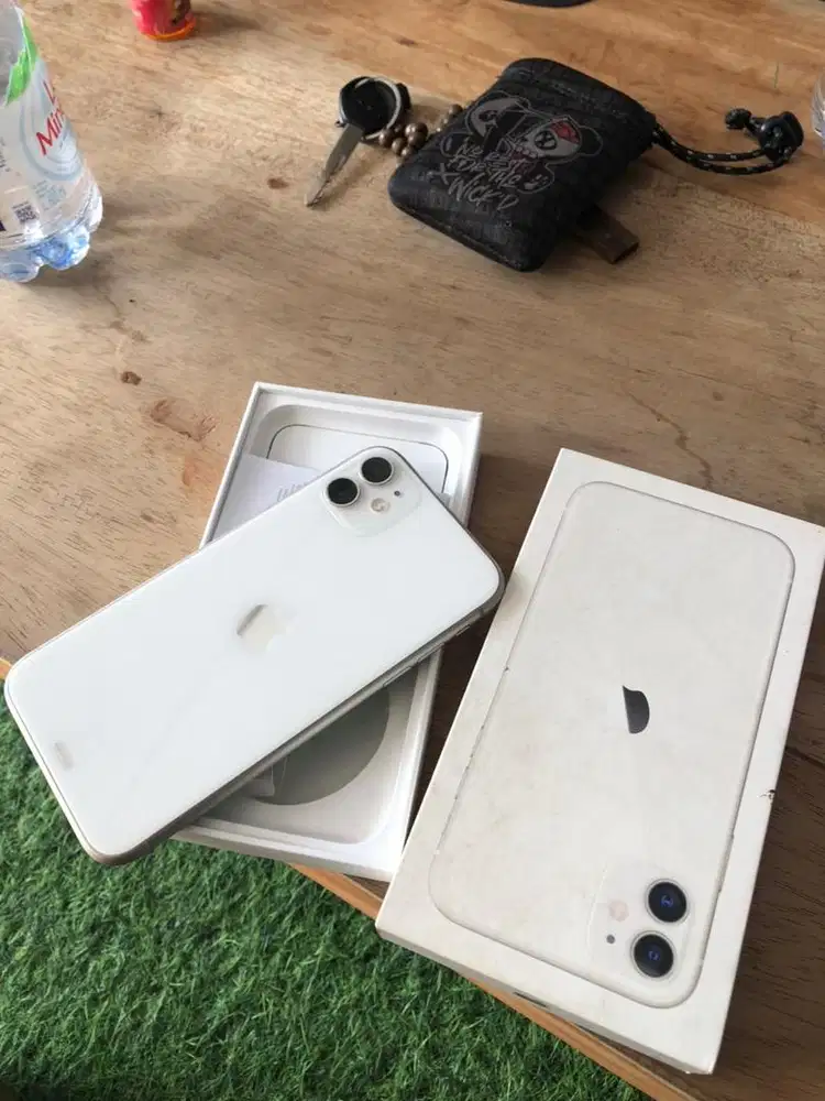 Iphone 11 64 White Ibox