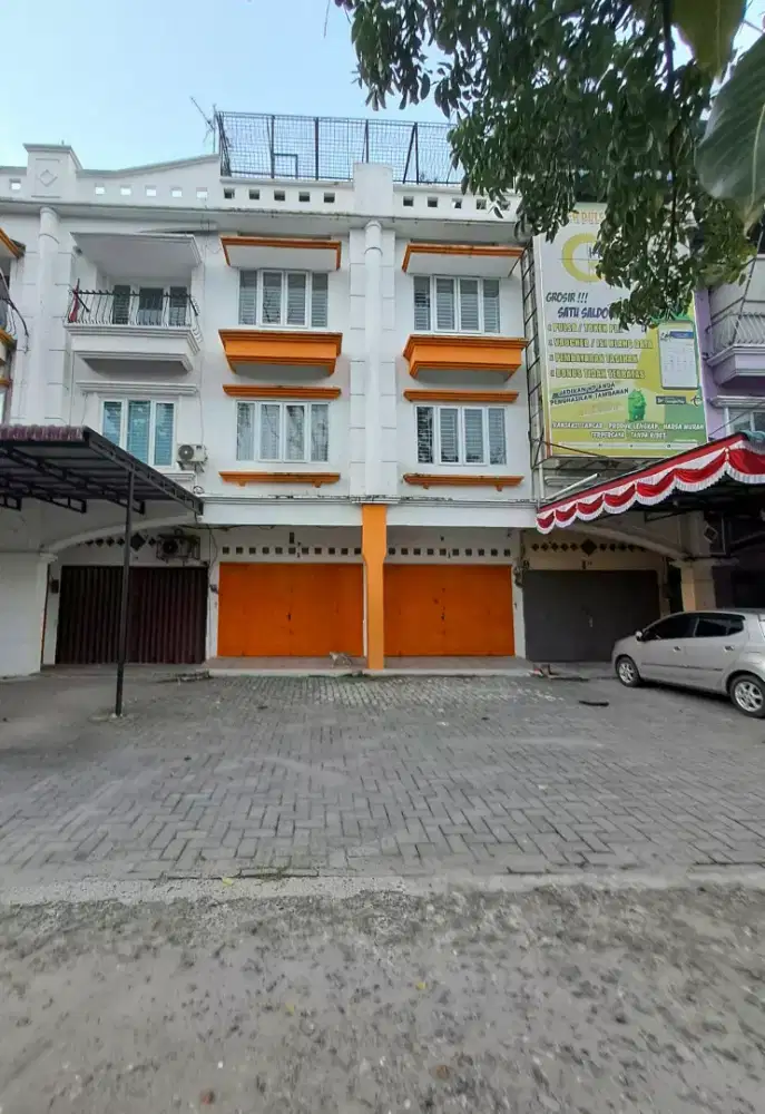 DIJUAL/SEWA RUKO GANDENG DUA PINGGIR JALAN BESAR