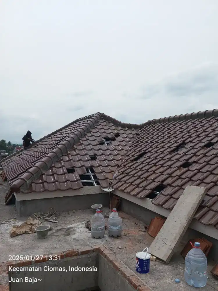 Jasa pemasangan Baja Ringan Dan Renovasi Atap