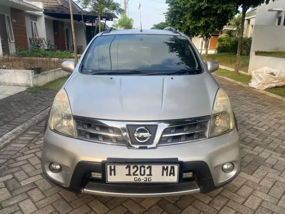 Nissan Livina x gear 2010 Bensin