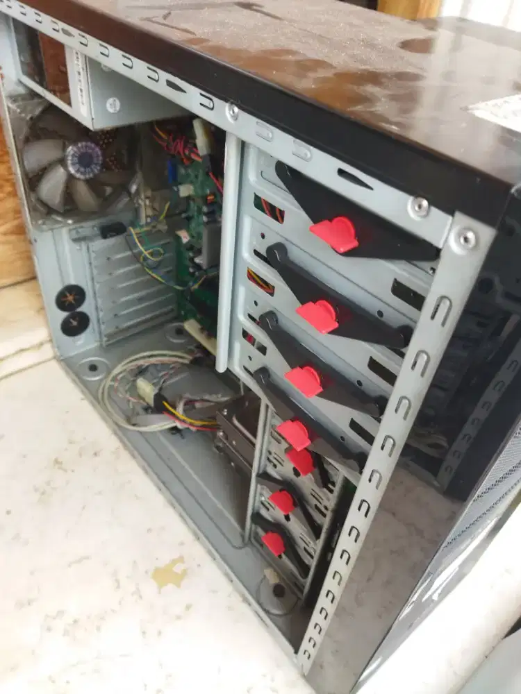 Borongan 4 unit PC