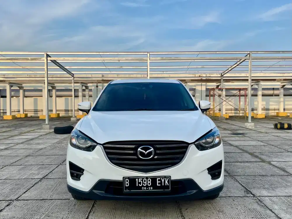 Mazda CX5 GT 2.5 AT. Tahun 2015. Putih. Low km. Perfect cond