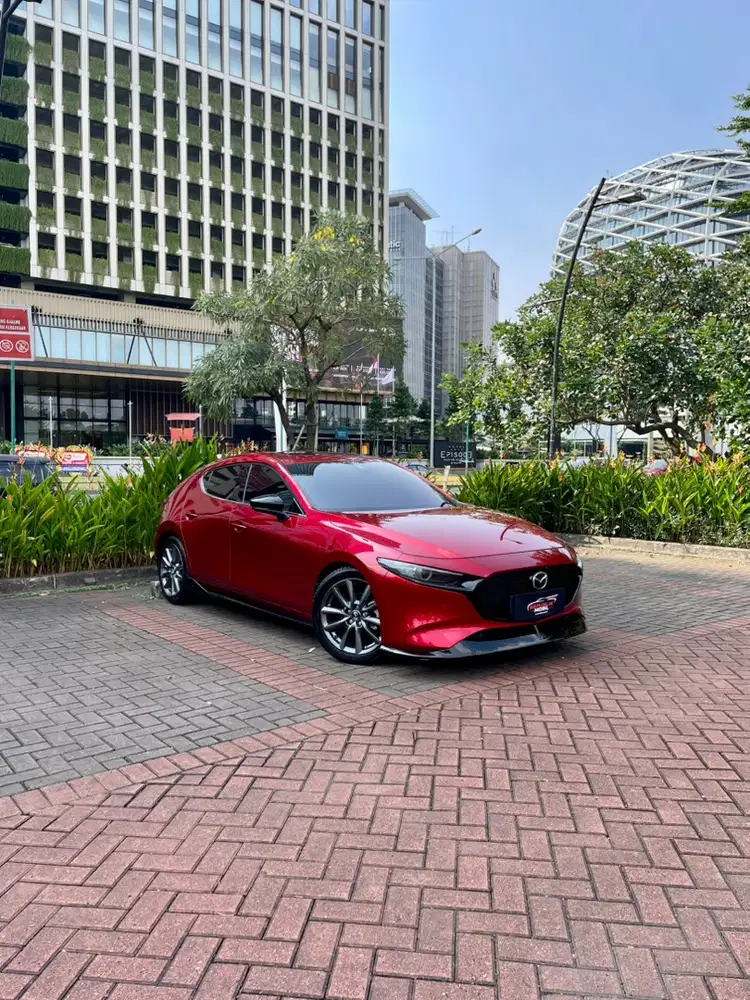 [Low Odo] Mazda 3 Hatchback 2.0 SkyActiv-G AT 2020