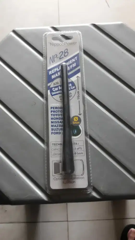 ANTENA MOBIL UNIVERSAL NP 28
