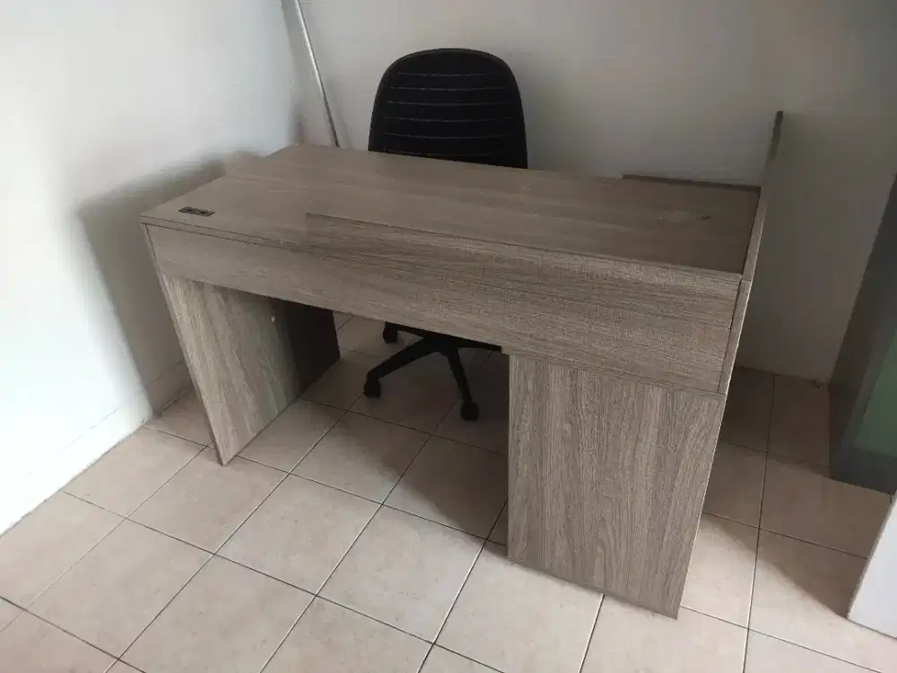 meja kantor bagus dan murah