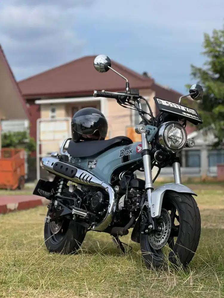 Honda dax 2023 km 90 perak ( monkey supercub ct125 ct 125 supercup )