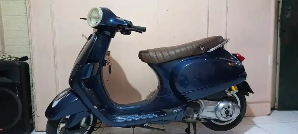 Piaggio Vespa LX 150 3V (Injeksi 2011)