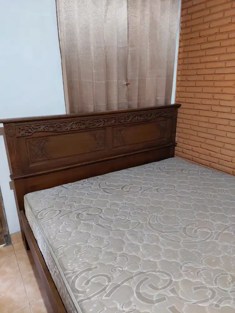 Dipan jati ukir + kasur springbed