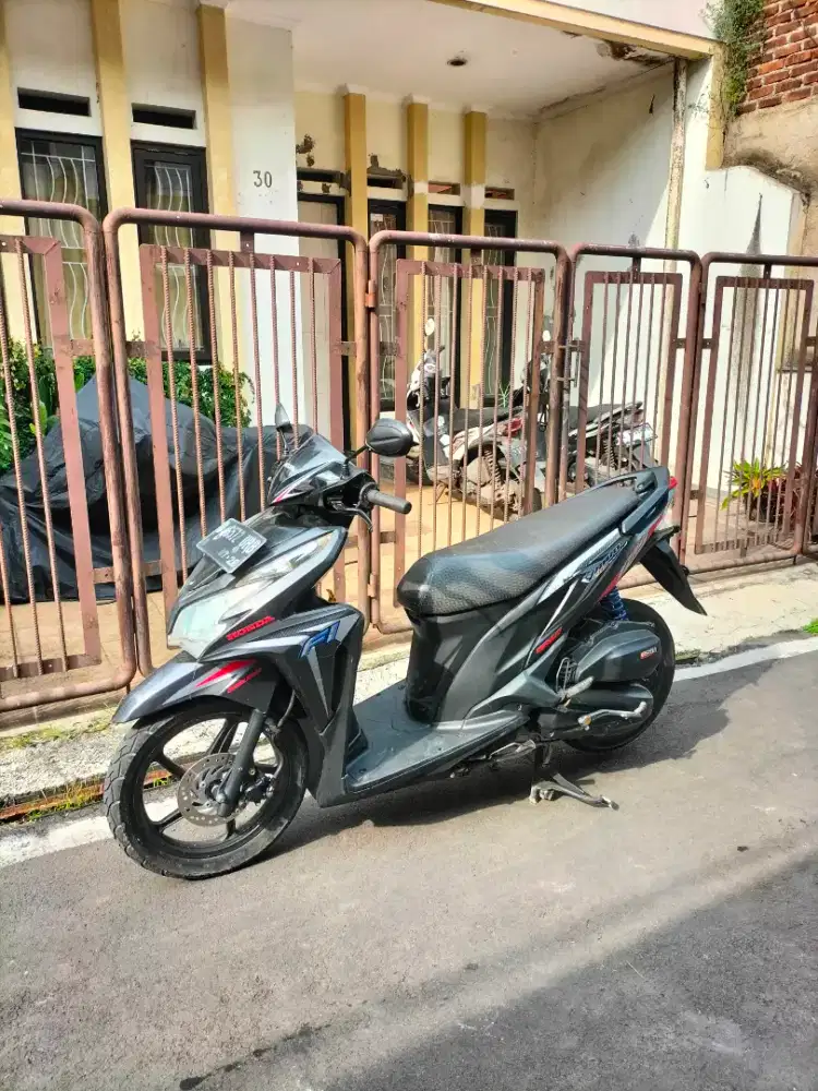 Honda Vario KZR 125 CBS ISS 2013 Ors Lengkap Murah Pajak Off
