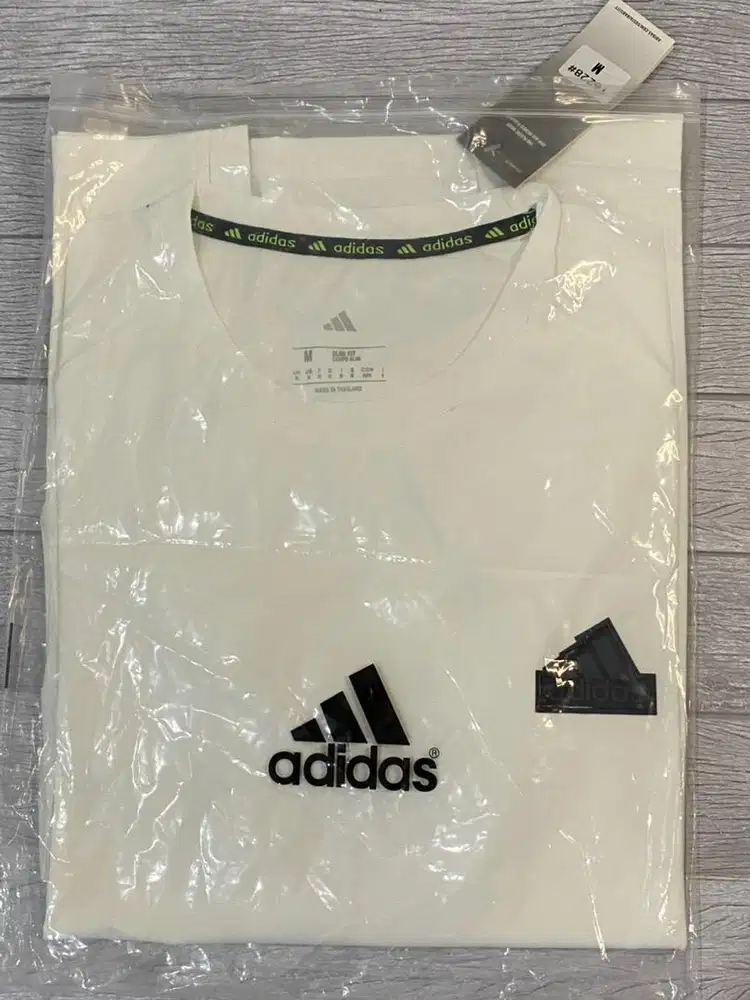 Kaos adidas dryfit size M
