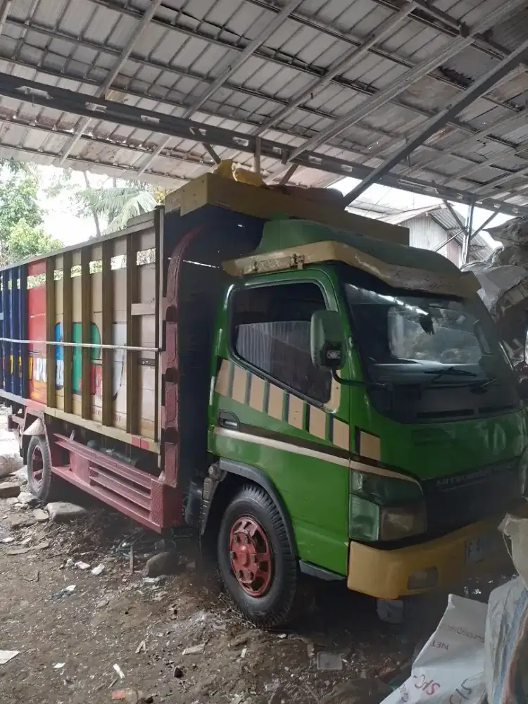 Di jual truk carter tau 2008.