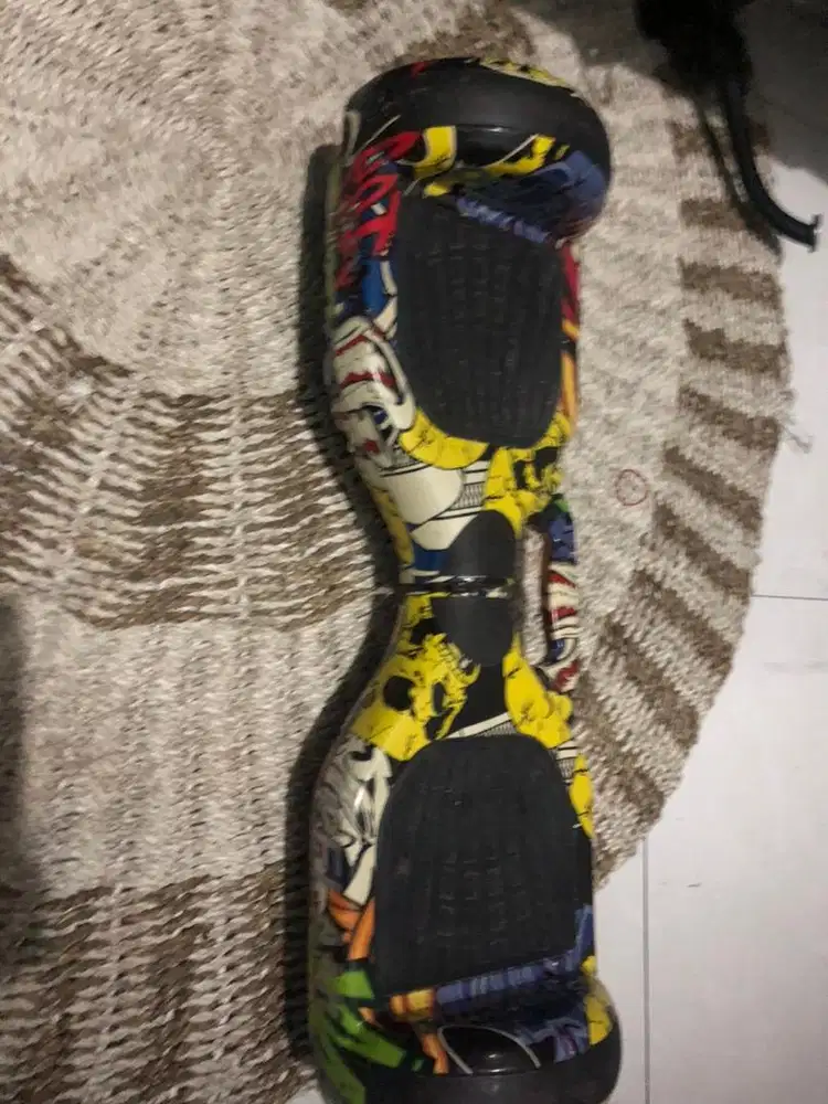 Hoverboard ukuran sedang